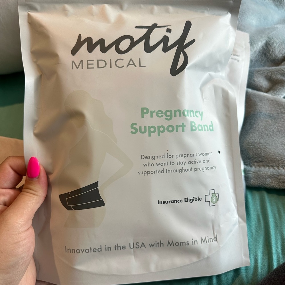 Pregnancy belly support band